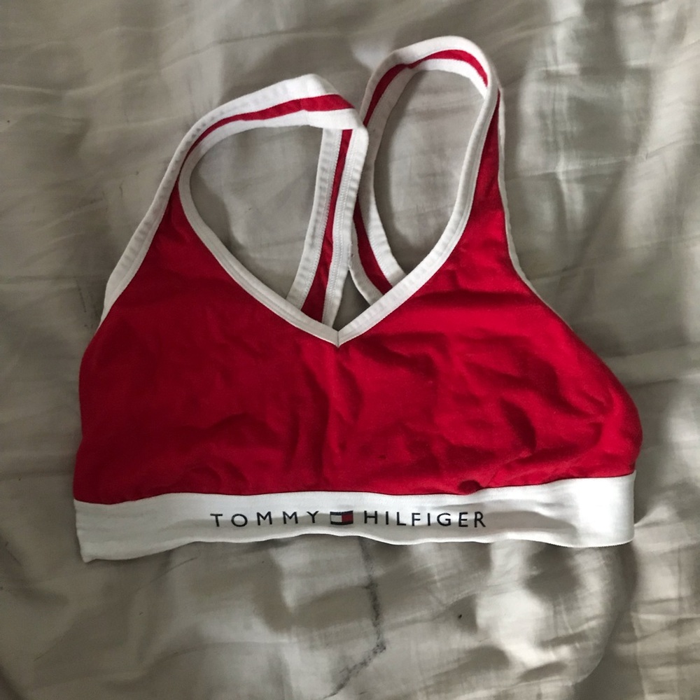 Tommy racer back sports bra